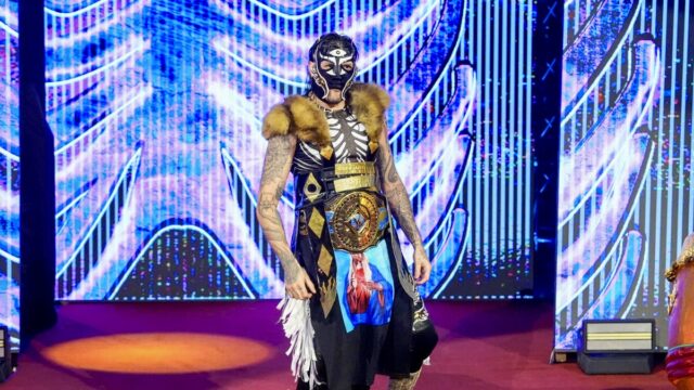 WWE Confirms Dominik Mysterio vs. El Hijo del Vikingo at Worlds Collide
